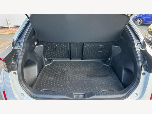 Used Toyota Yaris Cross 2023 for sale - 76152600: Photo 16