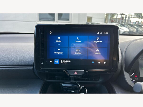 Used Toyota Yaris Cross 2023 for sale - 76152600: Photo 9