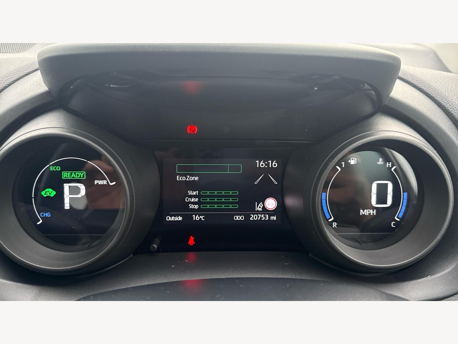 Used Toyota Yaris 2022 for sale - 77255214: Photo 11