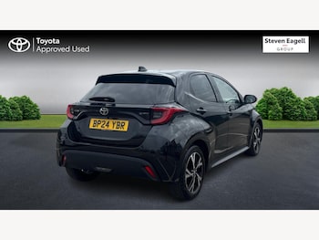 Used Toyota Yaris 2024 for sale - 78854452: Photo