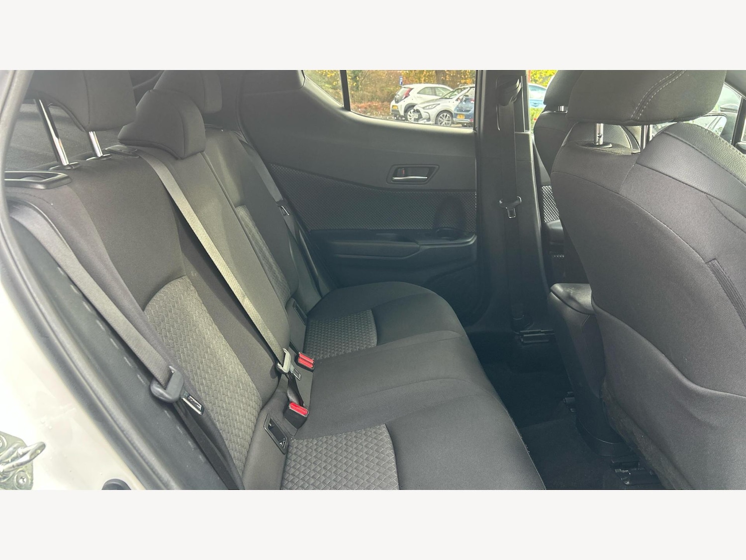 Used Toyota C-HR 2023 for sale - 76572288: Photo 14