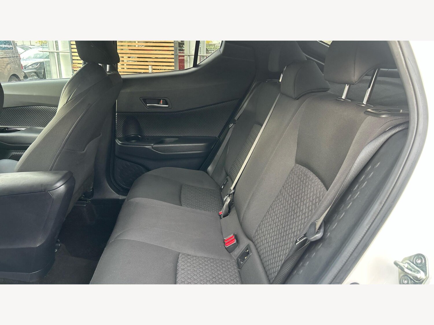 Used Toyota C-HR 2023 for sale - 76572288: Photo 15