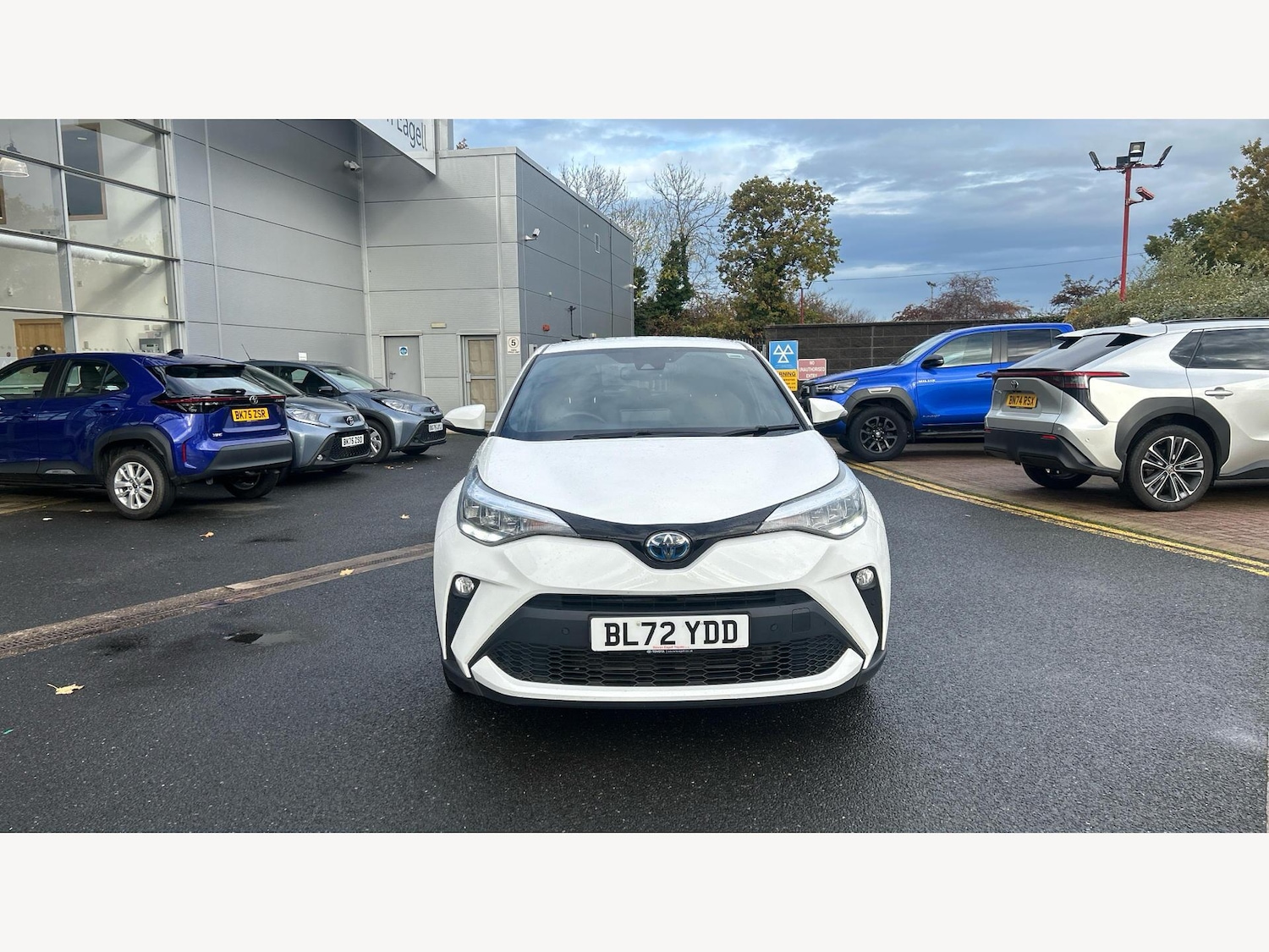 Used Toyota C-HR 2023 for sale - 76572288: Photo 17