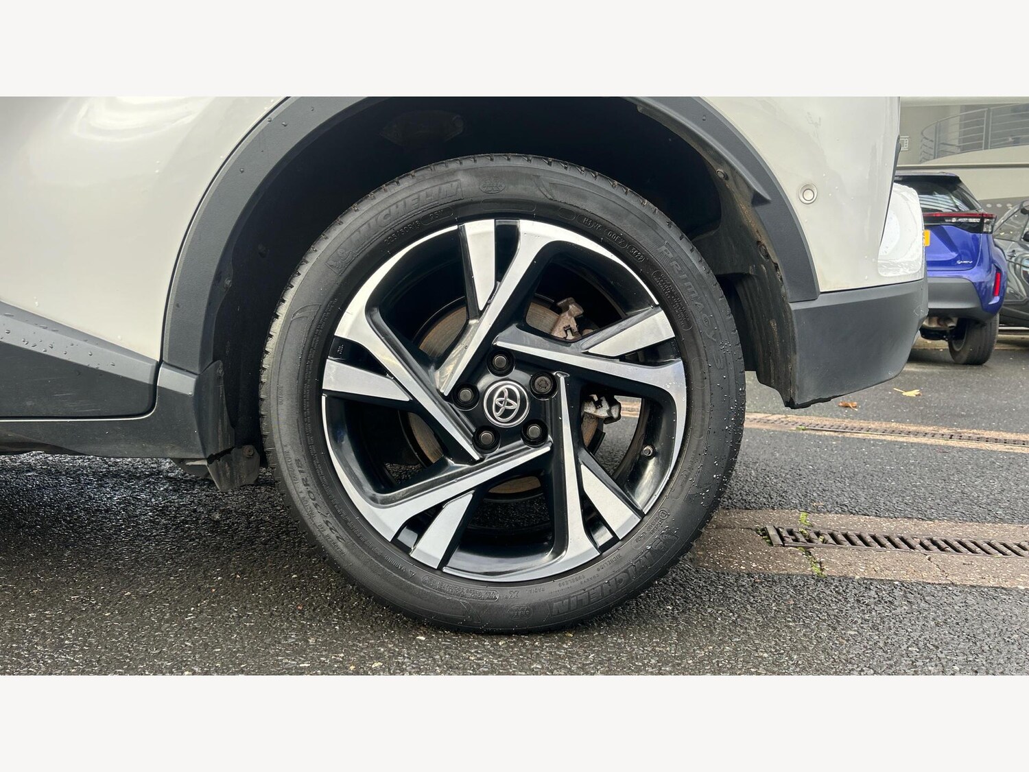 Used Toyota C-HR 2023 for sale - 76572288: Photo 20