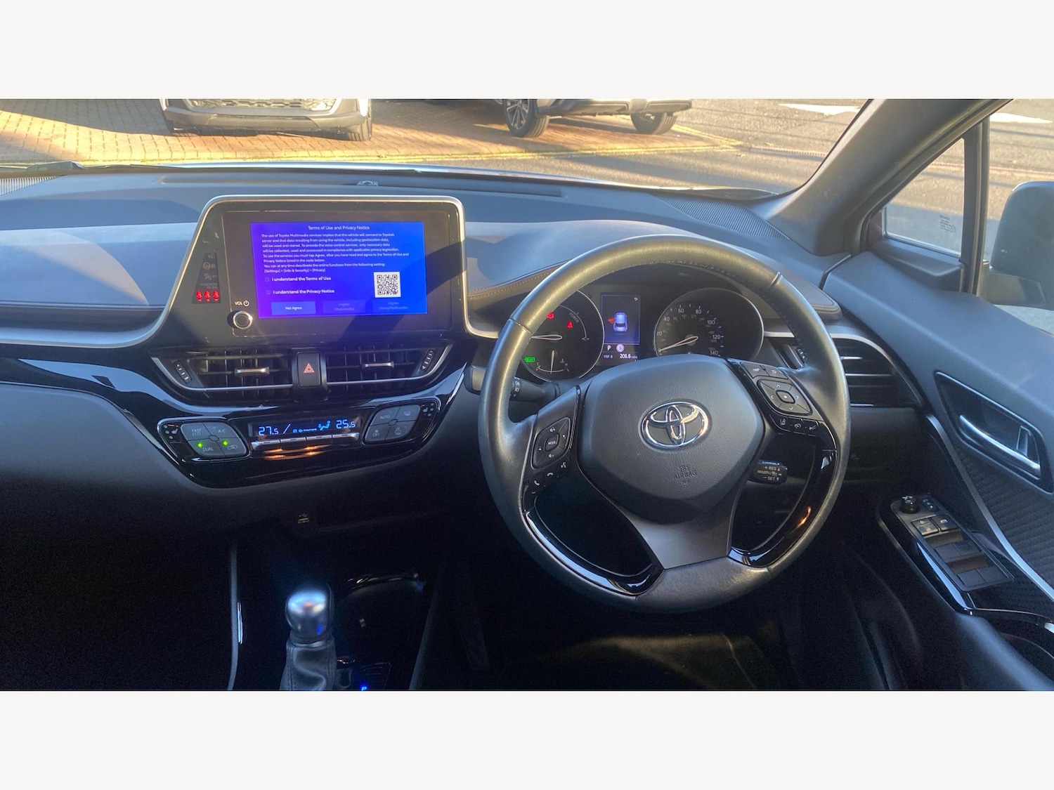 Used Toyota C-HR 2023 for sale - 76824929: Photo 8