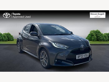 Used Toyota Yaris 2022 for sale - 75928090: Photo