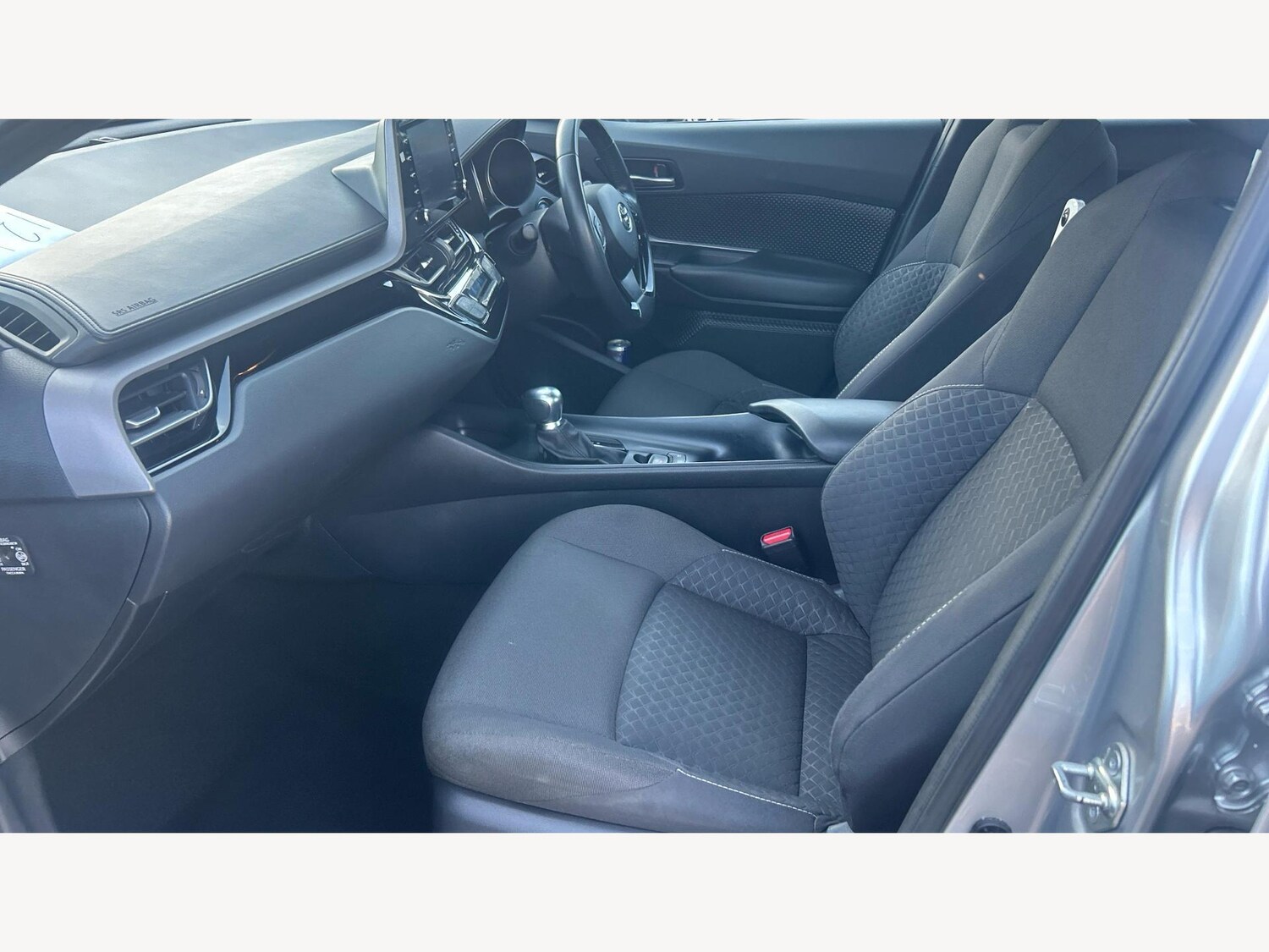 Used Toyota C-HR 2022 for sale - 77255207: Photo 12