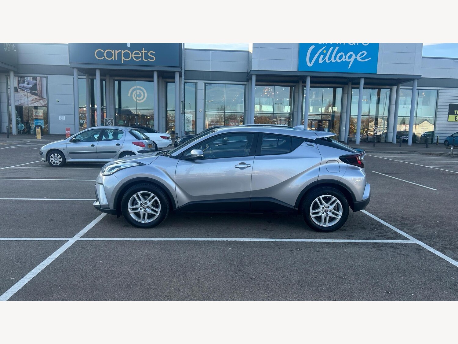 Used Toyota C-HR 2022 for sale - 77255207: Photo 19