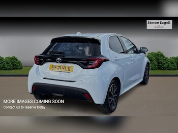 Used Toyota Yaris 2021 for sale - 78116149: Photo