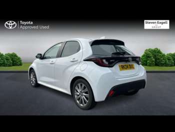Used Toyota Yaris 2024 for sale - 74598291: Photo