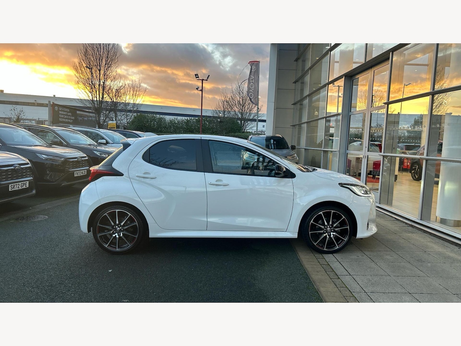 Used Toyota Yaris for sale - 77267884: Photo 18