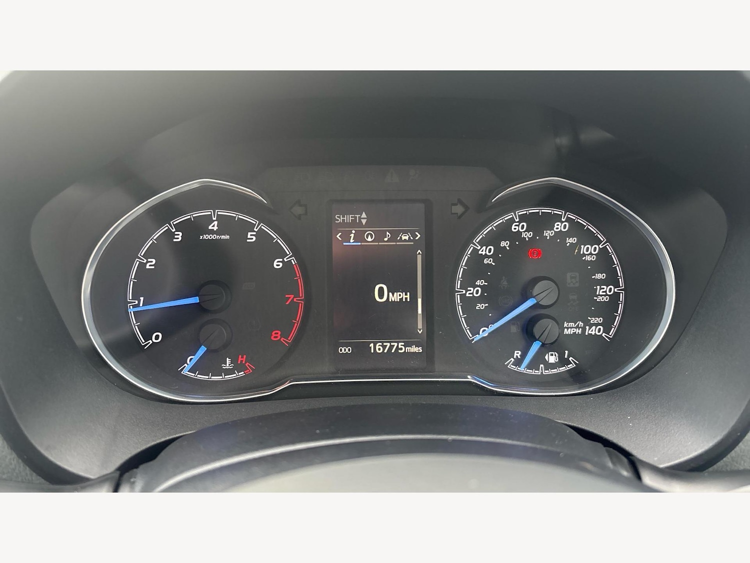 Used Toyota Yaris 2019 for sale - 76389384: Photo 11