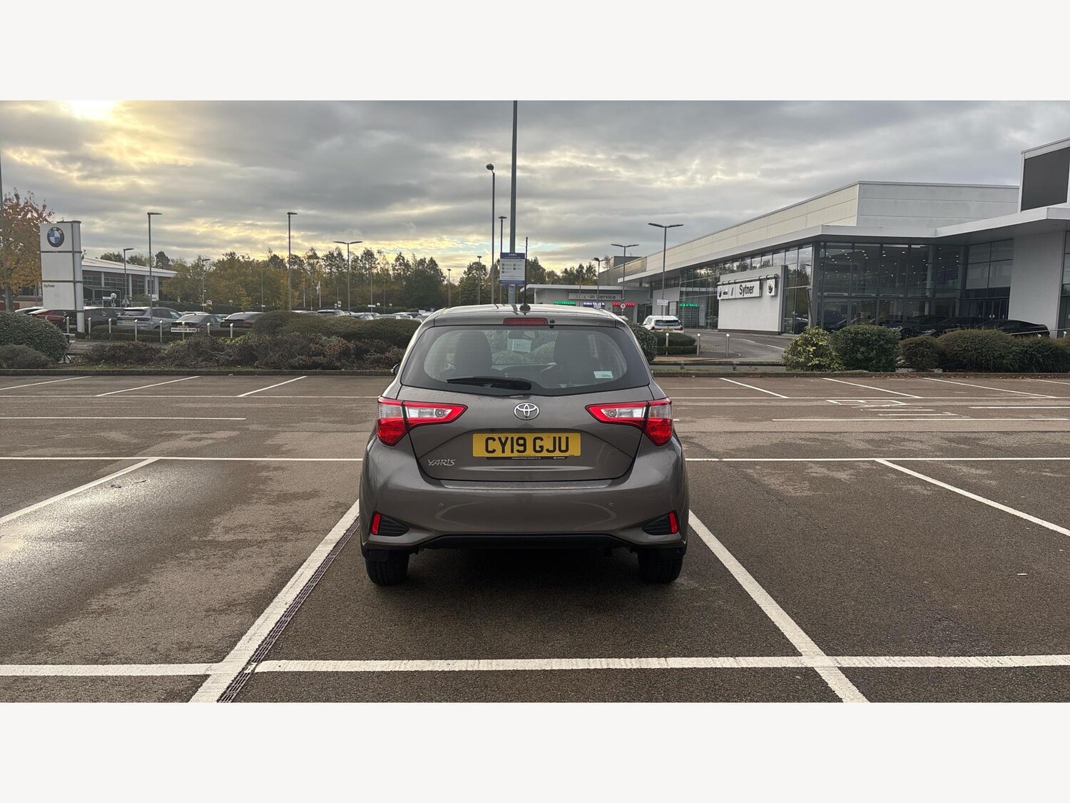 Used Toyota Yaris 2019 for sale - 76389384: Photo 21