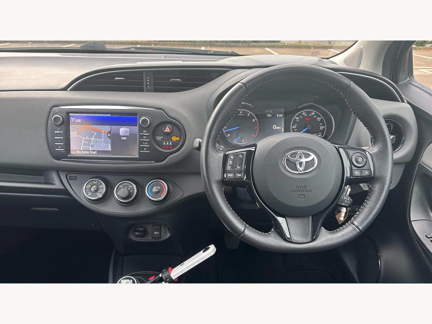 Used Toyota Yaris 2019 for sale - 76389384: Photo 8
