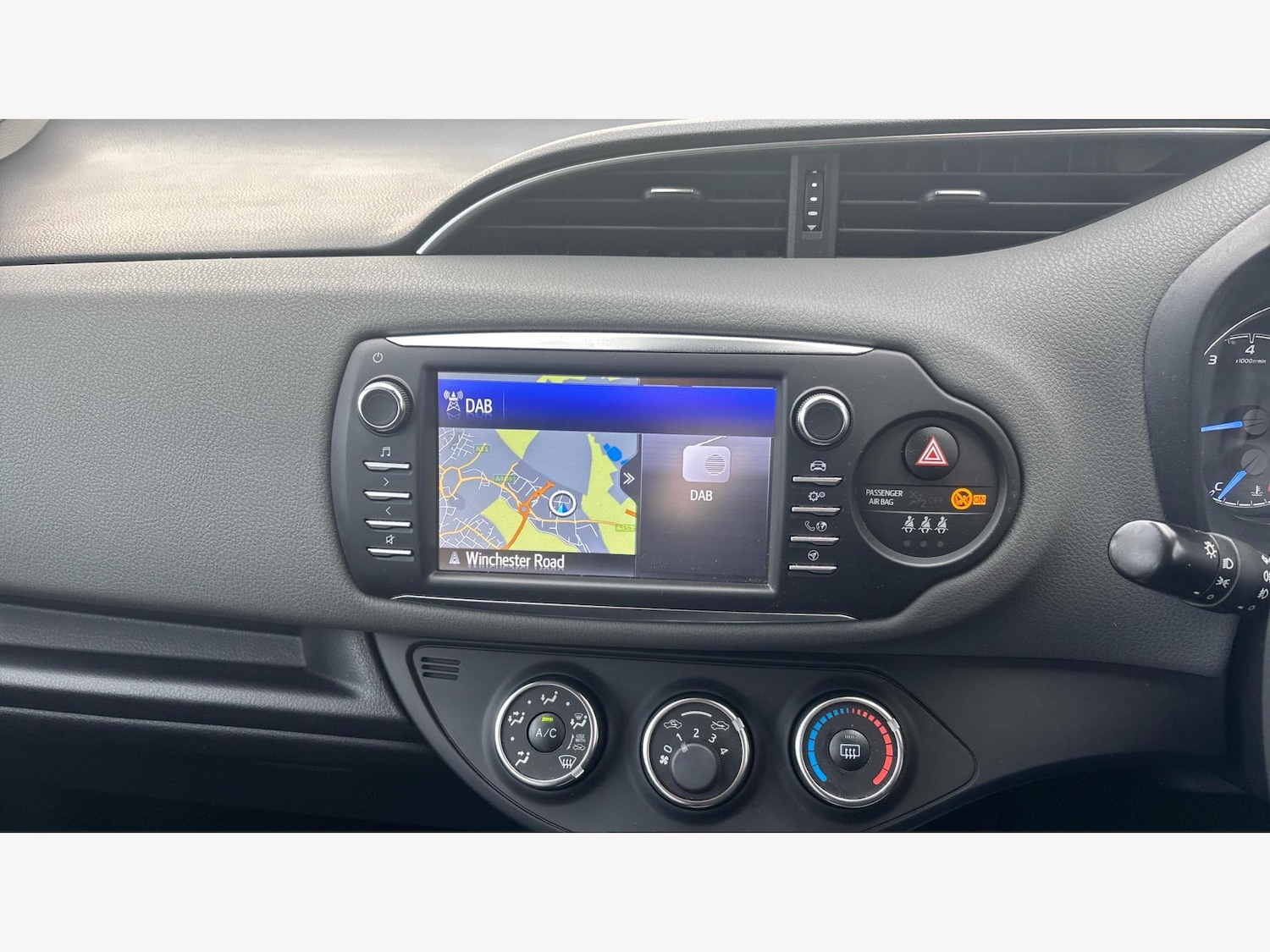 Used Toyota Yaris 2019 for sale - 76389384: Photo 9