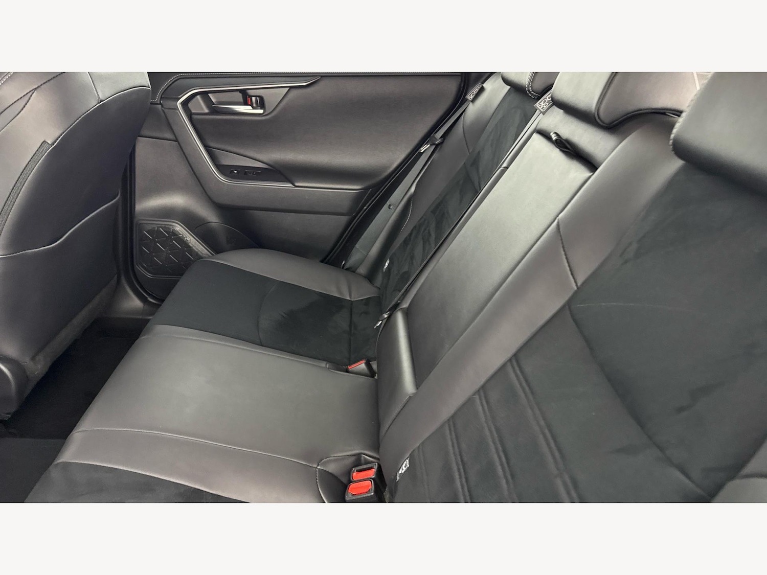 Used Toyota RAV4 2024 for sale - 76457931: Photo 15