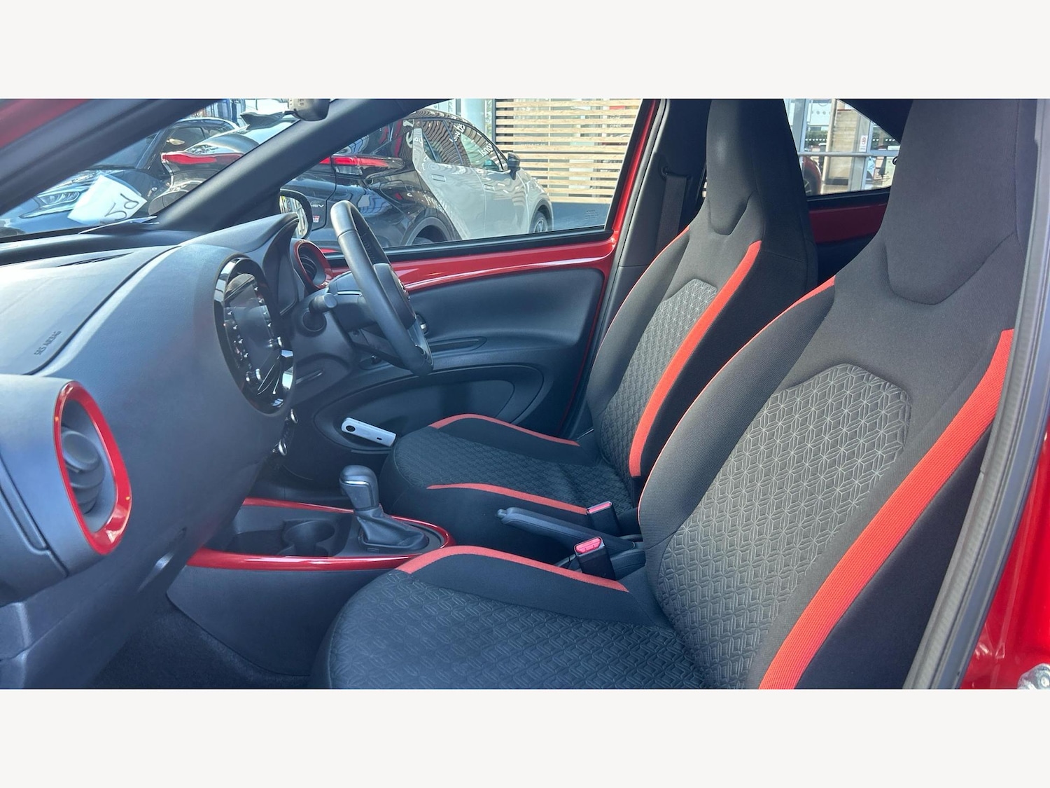Used Toyota Aygo X for sale - 76473712: Photo 12