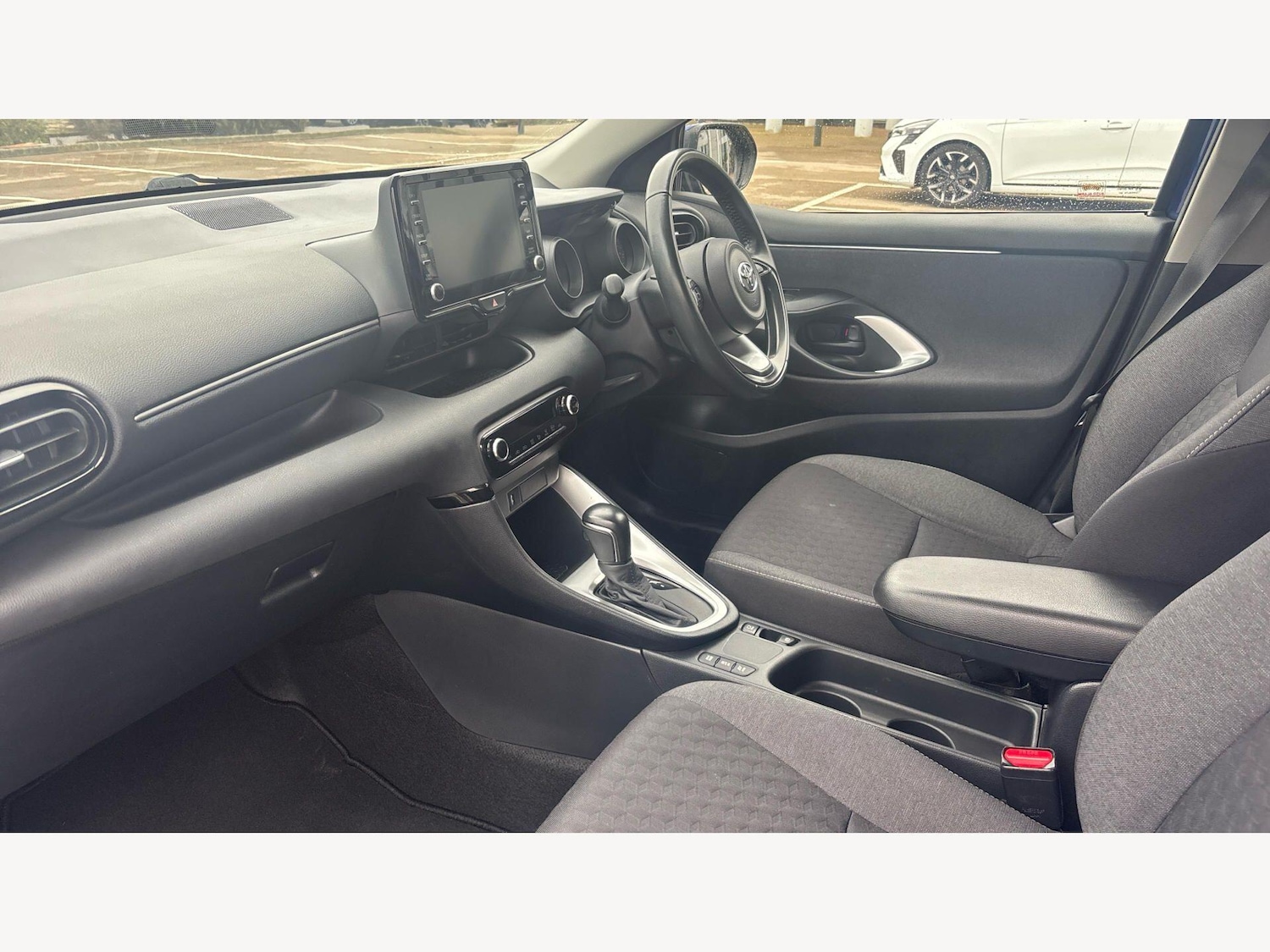 Used Toyota Yaris for sale - 77854190: Photo 12