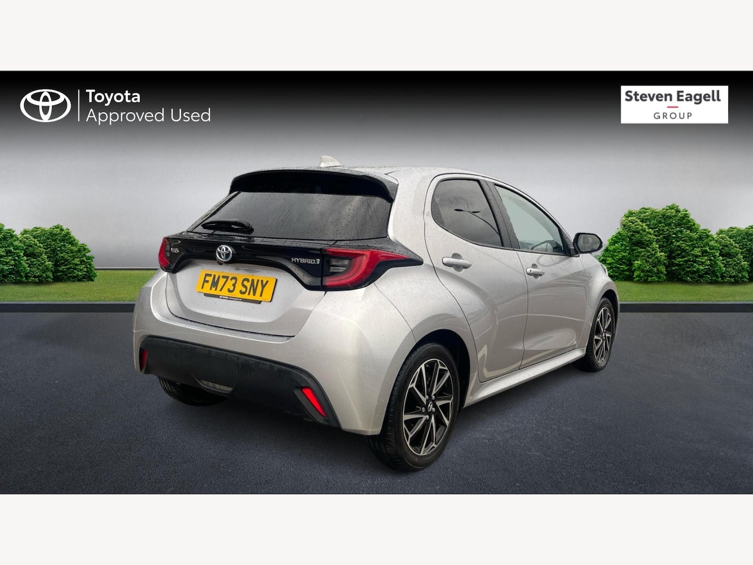Used Toyota Yaris for sale - 76573580: Photo 2