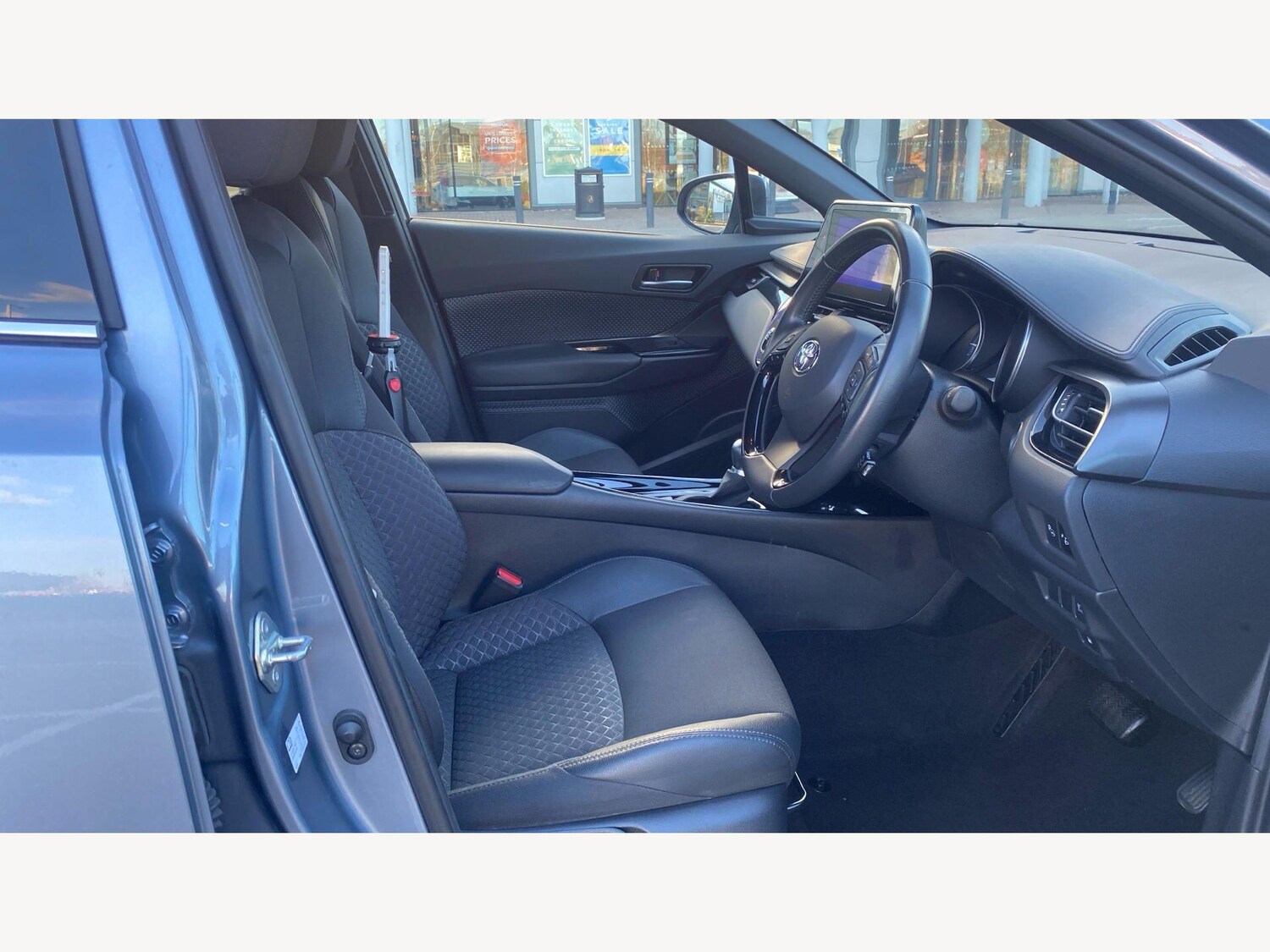 Used Toyota C-HR for sale - 77854137: Photo 13