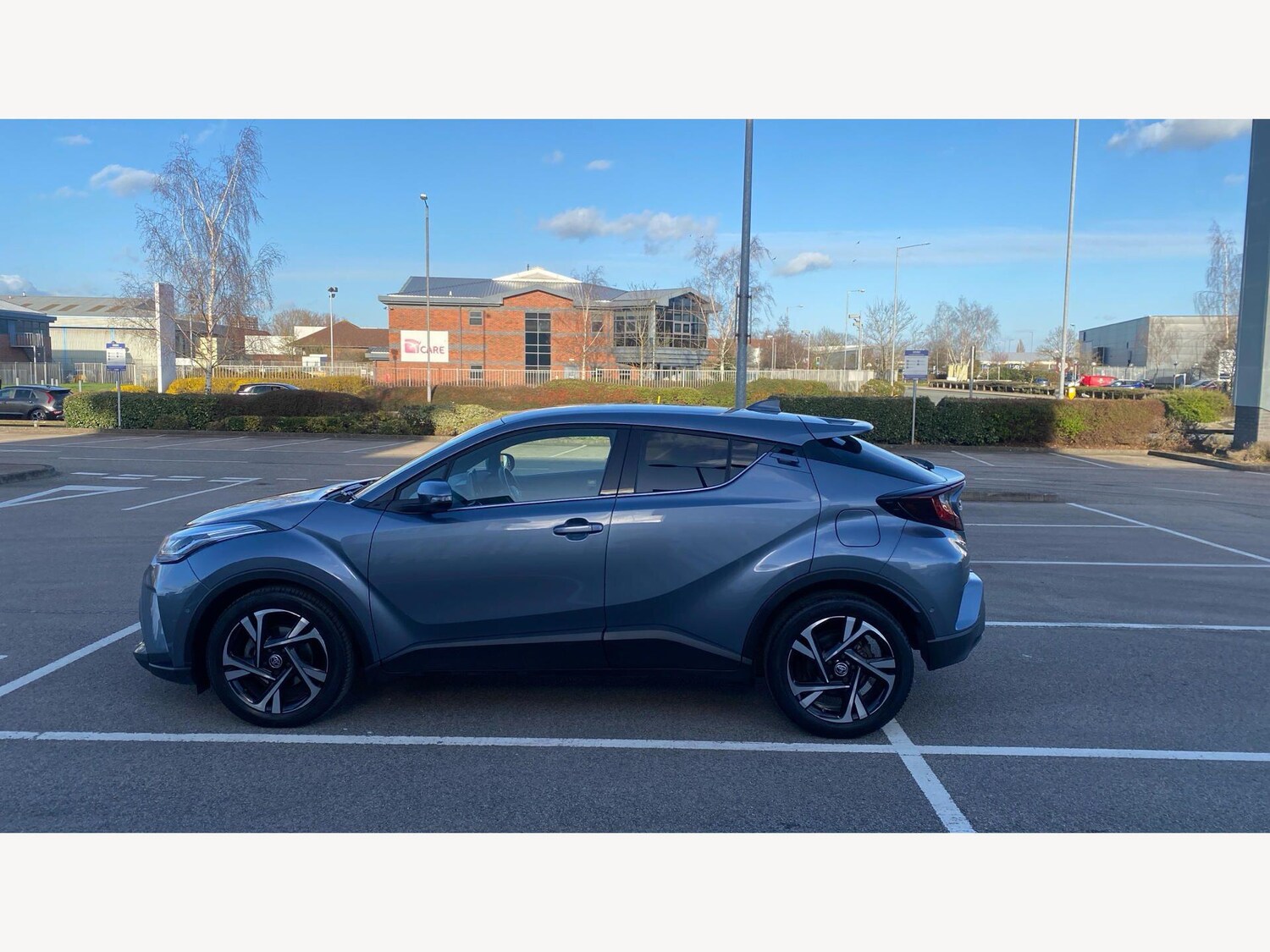 Used Toyota C-HR for sale - 77854137: Photo 19