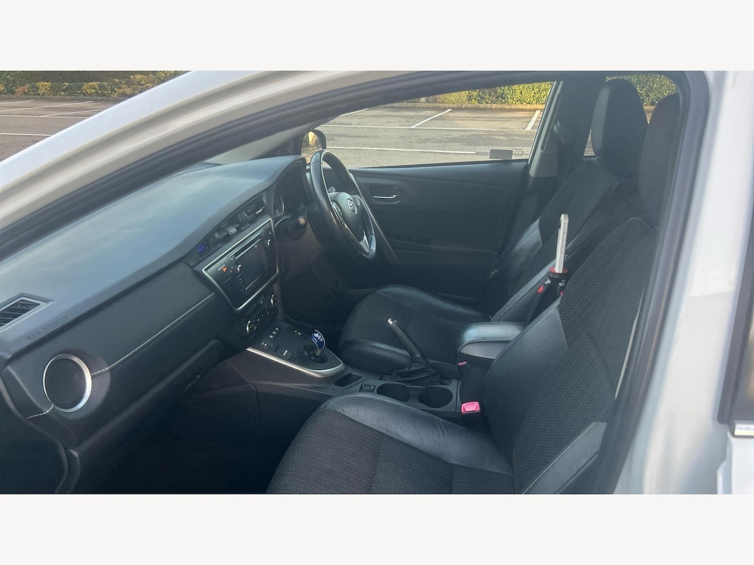 Used Toyota Auris 2014 for sale - 76645048: Photo 12