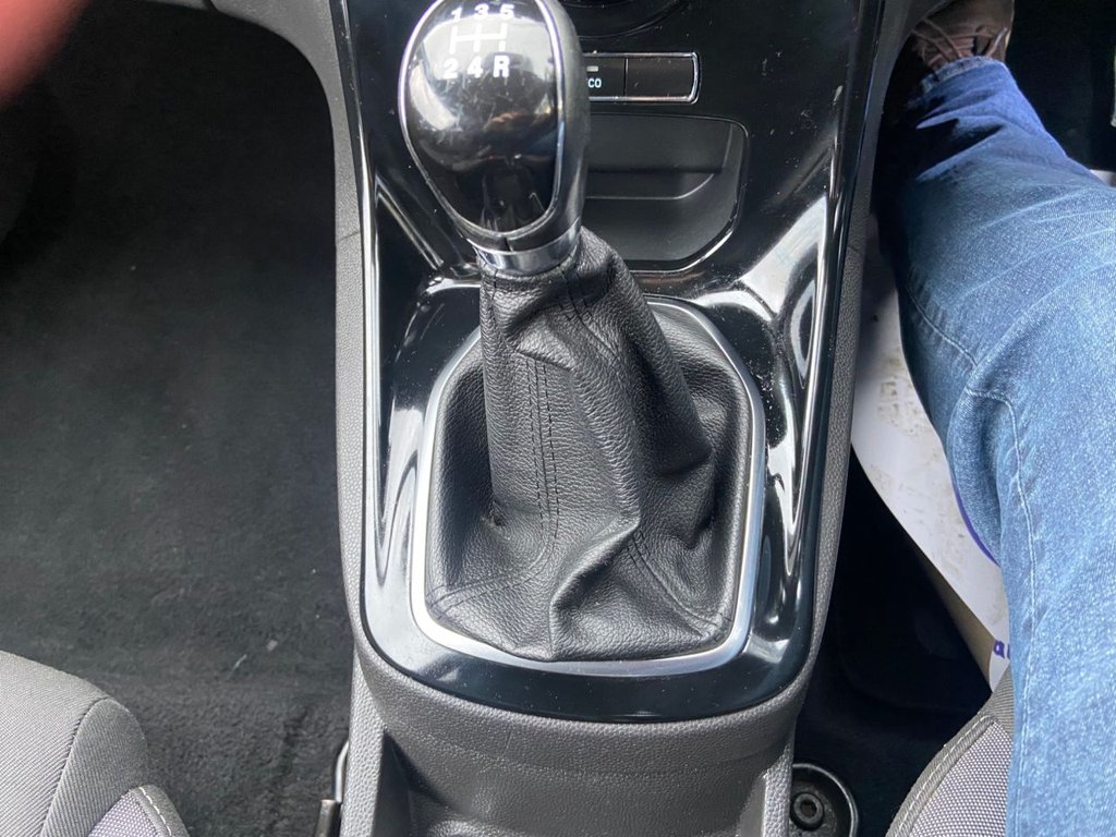 Used Ford Fiesta 2016 for sale - 77236350: Photo 21