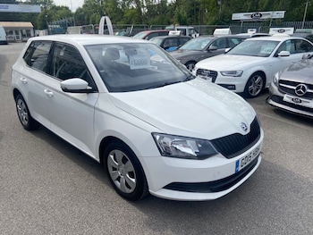 Used Skoda Fabia 2015 for sale - 79409688: Photo