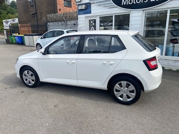 Used Skoda Fabia 2015 for sale - 79409688: Photo