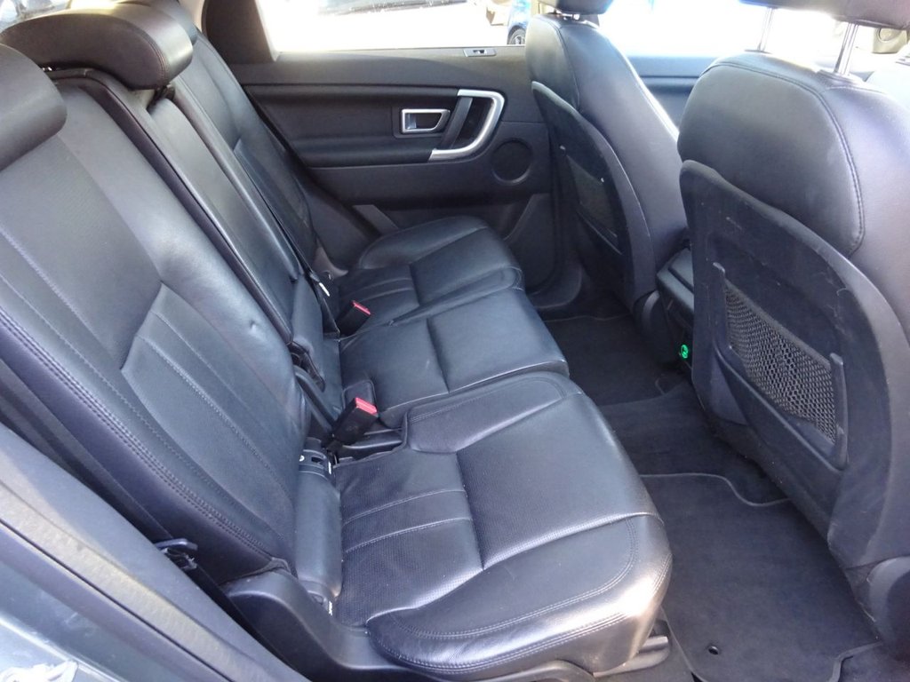 Used Land Rover Discovery Sport 2015 for sale - 76068367: Photo 12