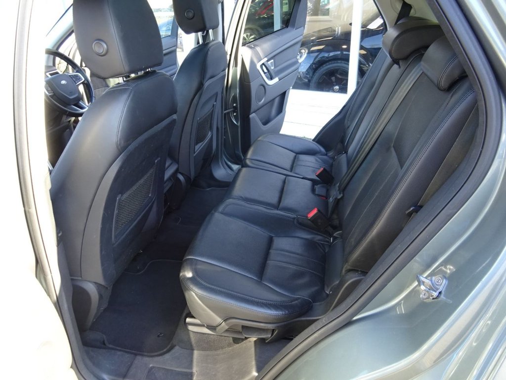 Used Land Rover Discovery Sport 2015 for sale - 76068367: Photo 14