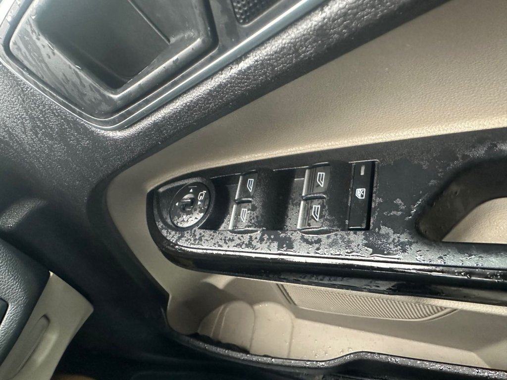 Used Ford B-MAX 2017 for sale - 77904754: Photo 25