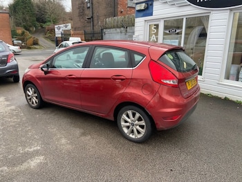 Used Ford Fiesta 2010 for sale - 77020400: Photo