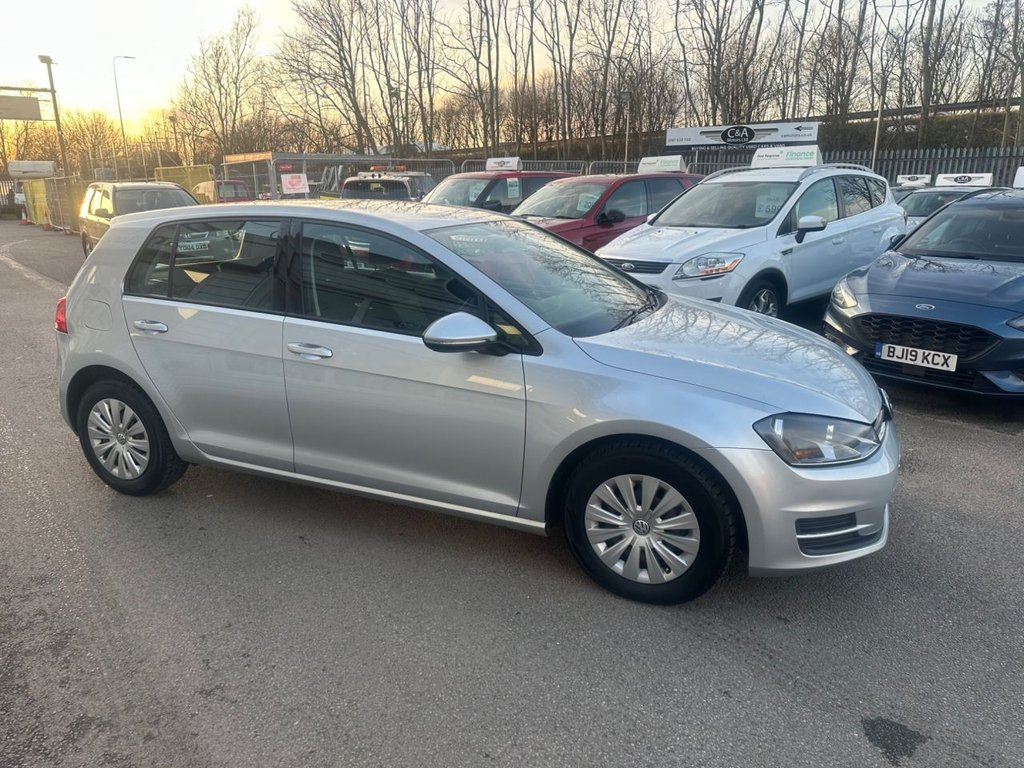Used Volkswagen Golf 2013 for sale - 77660204: Photo 9