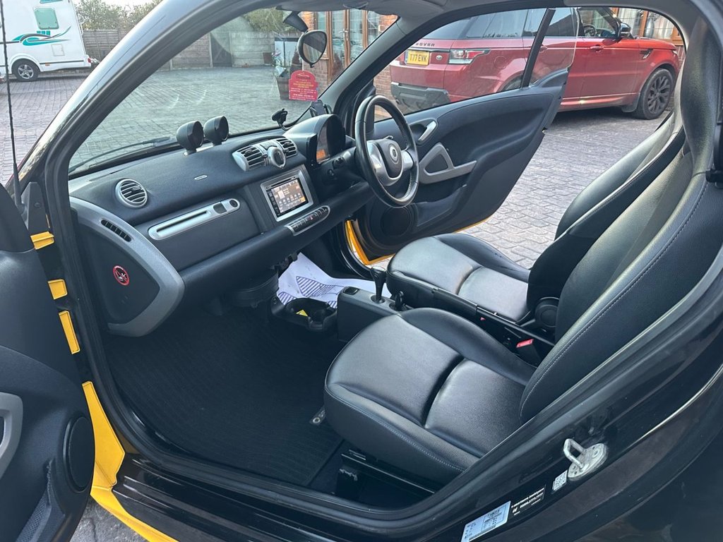 Used smart fortwo 2014 for sale - 76378502: Photo 13