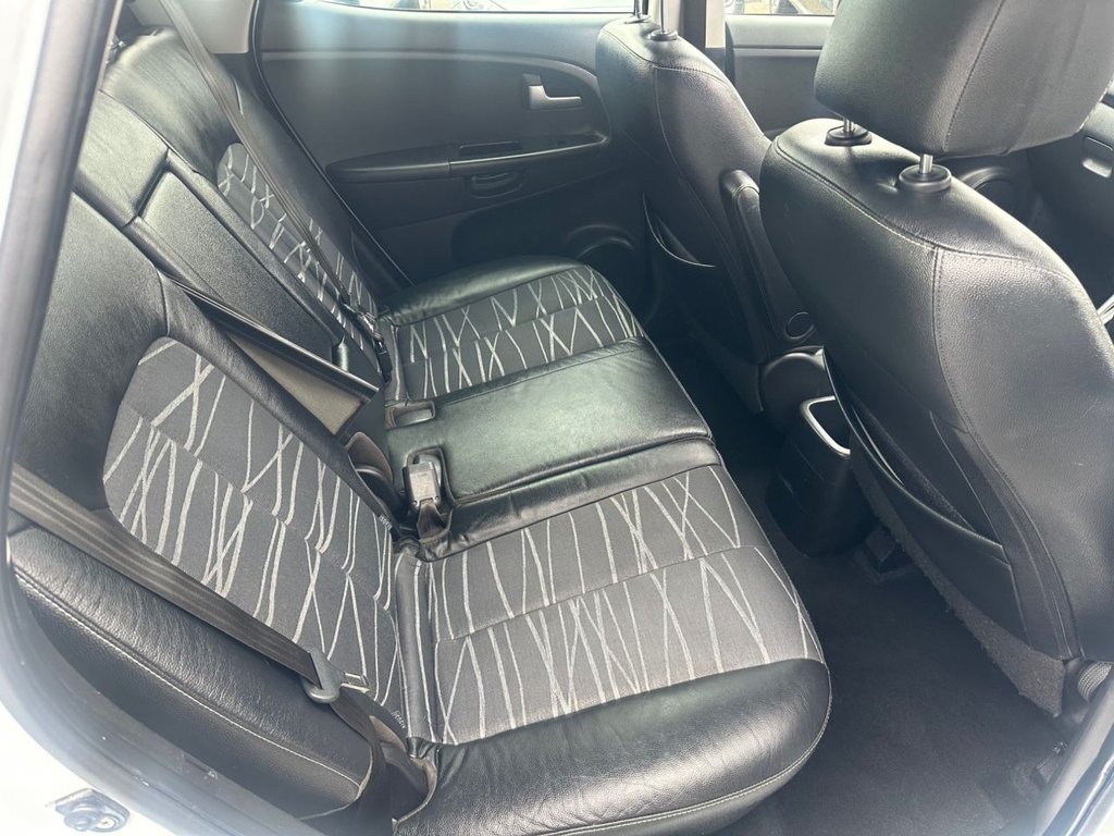 Used Kia Venga 2012 for sale - 78134432: Photo 11