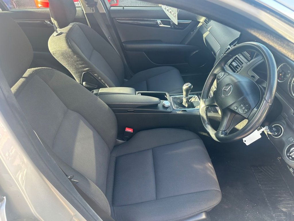 Used Mercedes-Benz C Class 2009 for sale - 77632046: Photo 10
