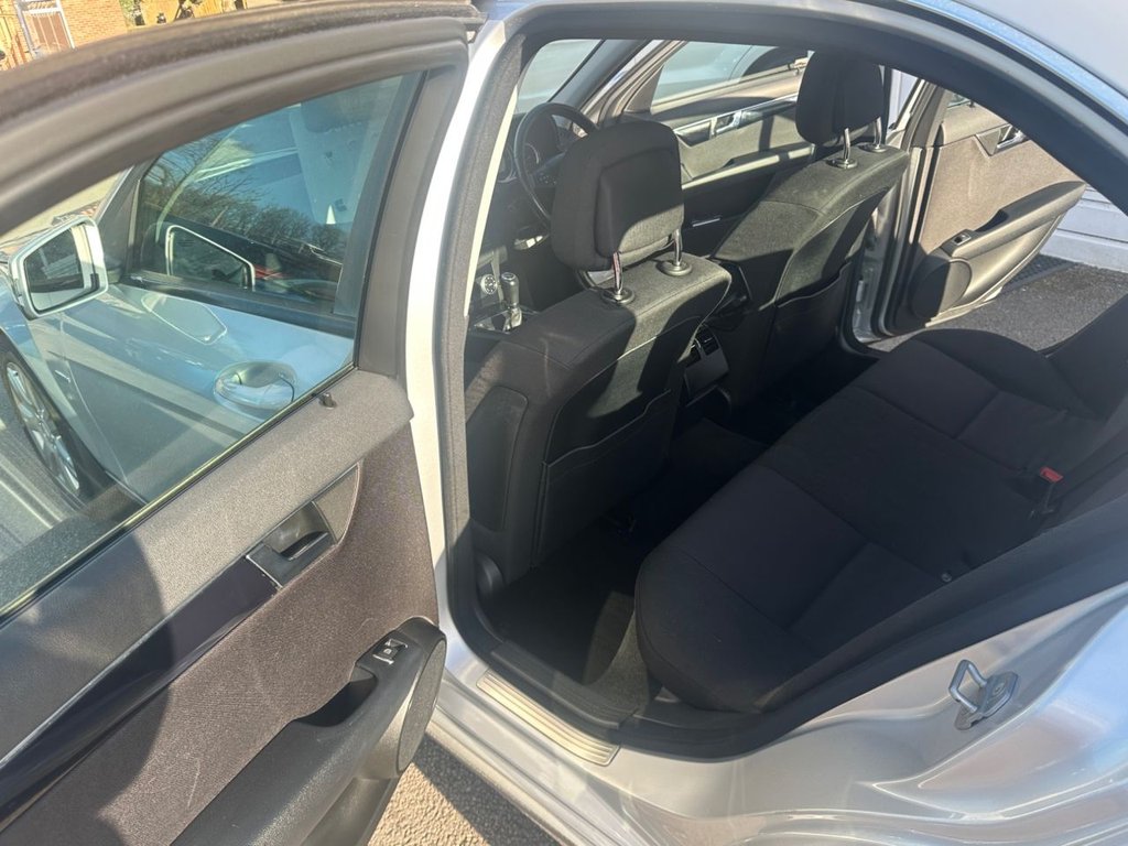 Used Mercedes-Benz C Class 2009 for sale - 77632046: Photo 15