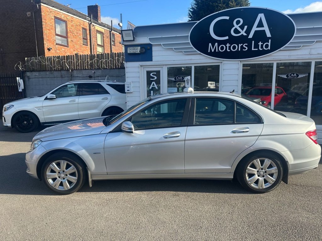 Used Mercedes-Benz C Class 2009 for sale - 77632046: Photo 4