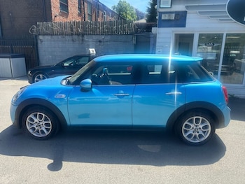Used MINI Hatch 2018 for sale - 78688816: Photo