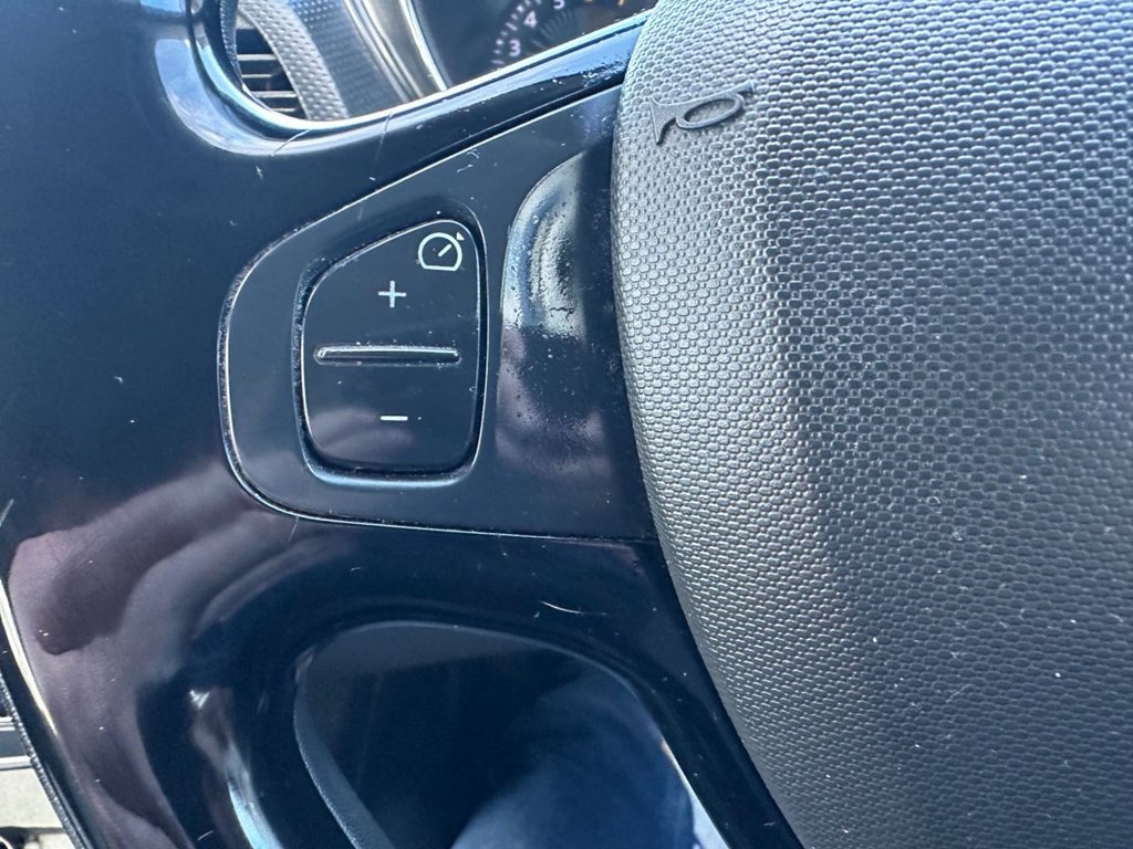 Used Renault Captur 2014 for sale - 77893707: Photo 21