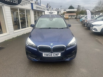 Used BMW 2 Series 2018 for sale - 76417000: Photo