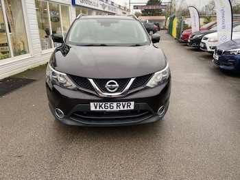 Used Nissan Qashqai 2016 for sale - 76986403: Photo