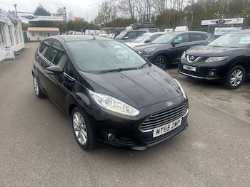 2015 (65) - 1.5 TDCi ECOnetic Titanium Hatchback 5dr Diesel Manual Euro 6 (s/s) (95 ps)