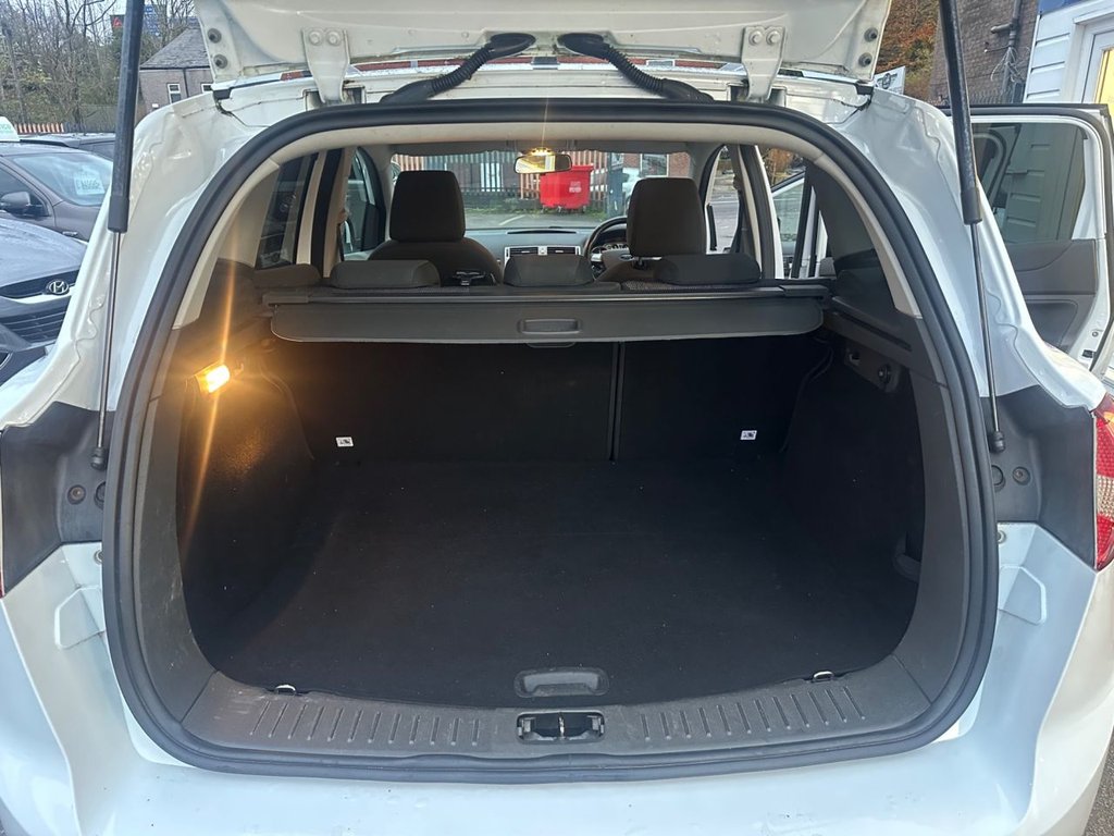 Used Ford Kuga 2014 for sale - 76470414: Photo 12