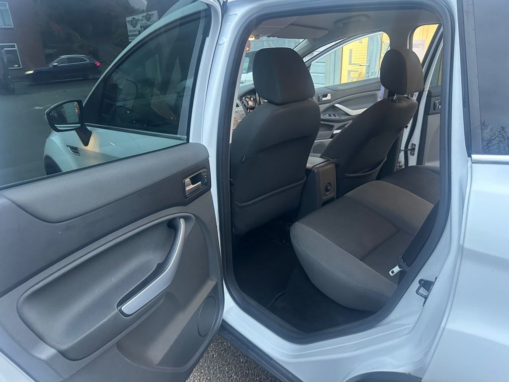 Used Ford Kuga 2014 for sale - 76470414: Photo 16