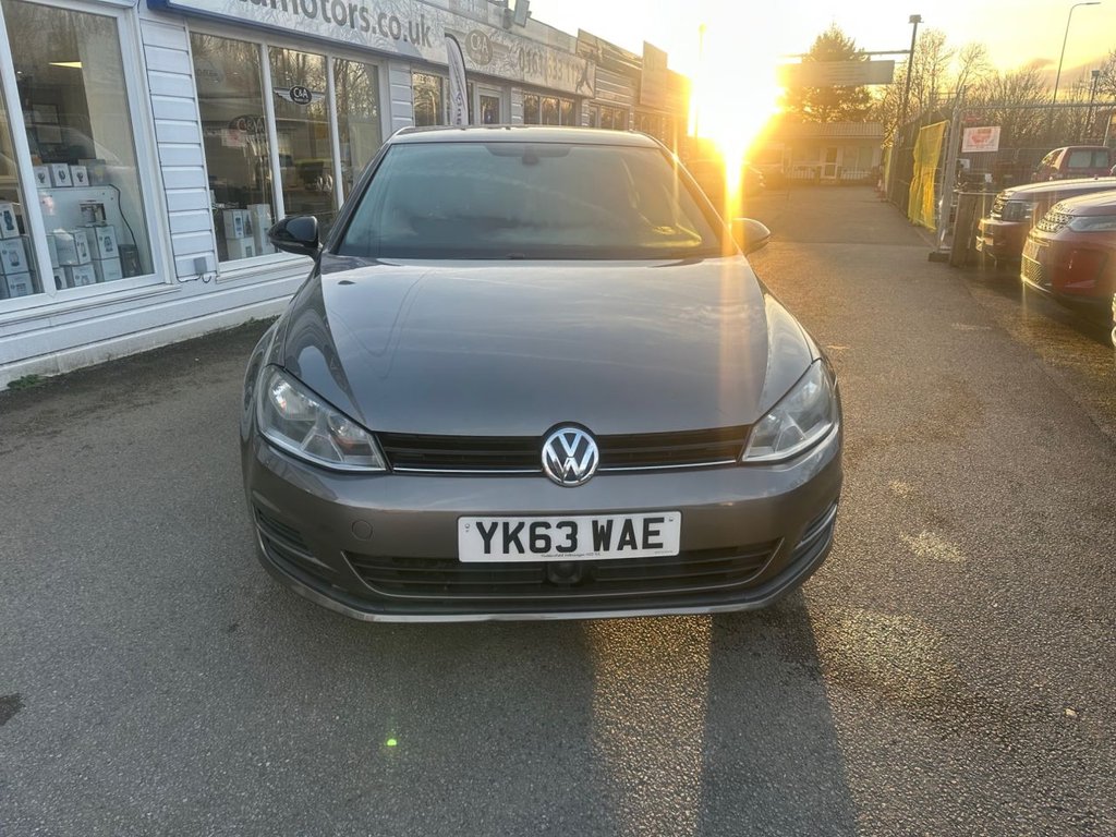 Used Volkswagen Golf 2013 for sale - 77706128: Photo 2