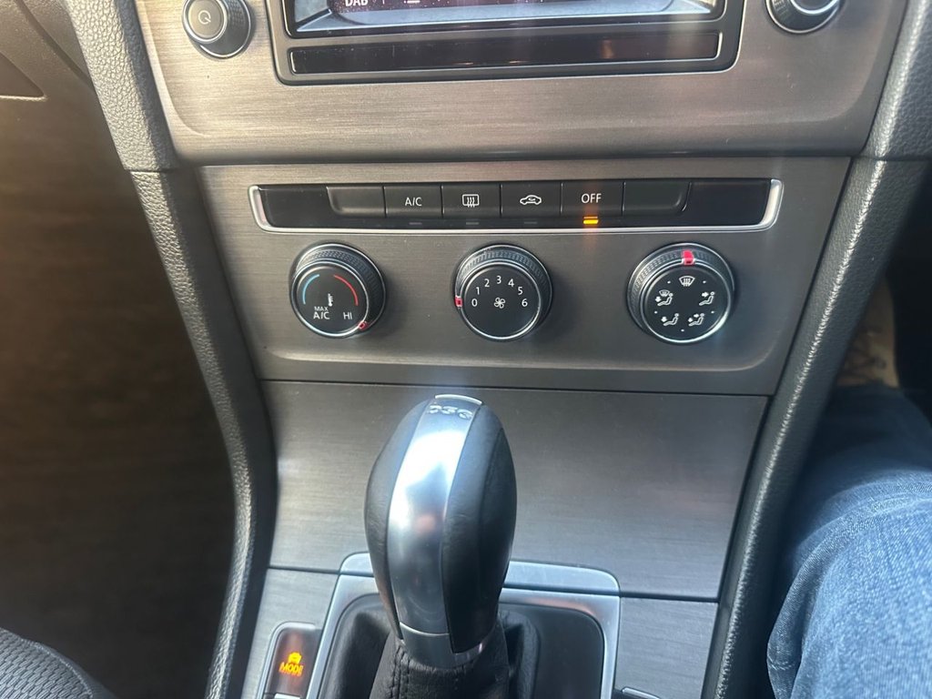 Used Volkswagen Golf 2013 for sale - 77706128: Photo 22