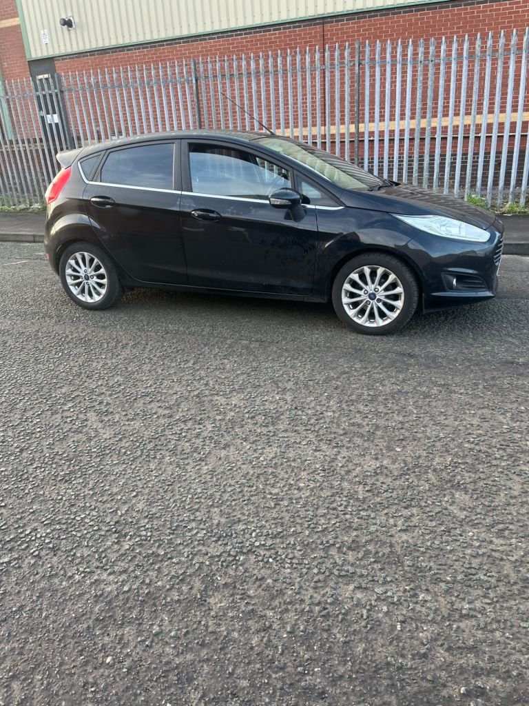 Used Ford Fiesta 2017 for sale - 76527220: Photo 6