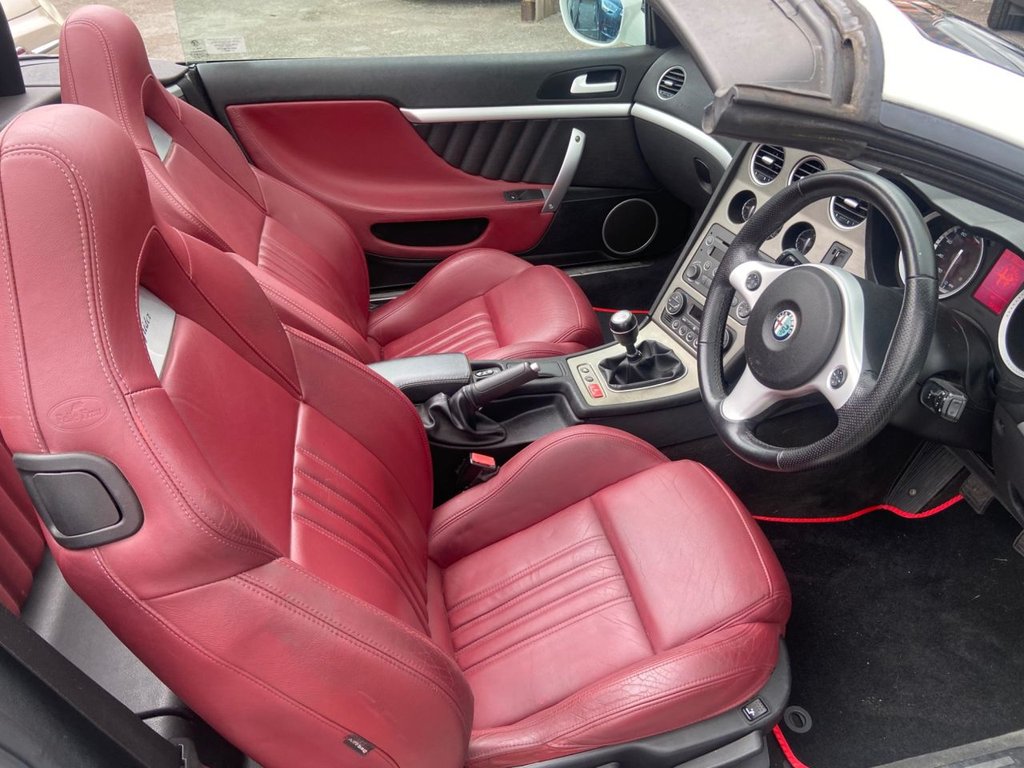 Used Alfa Romeo Spider 2008 for sale - 76203032: Photo 9